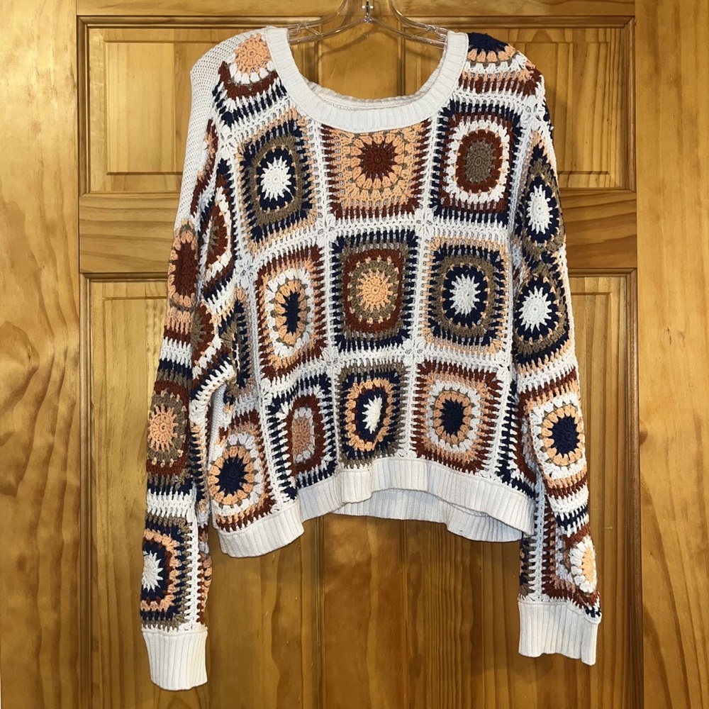 Women’s American Eagle ‘70s Style Knit Pattern White/Multi Sweater Macrame SZ XL